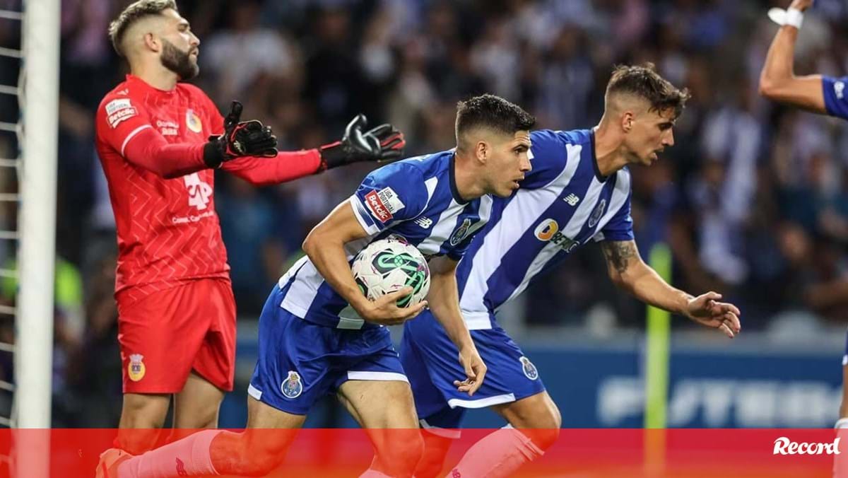 Chaves-FC Porto, 1-3: 'jogo cão' só no fim conheceu o dono - Liga Betclic -  Jornal Record