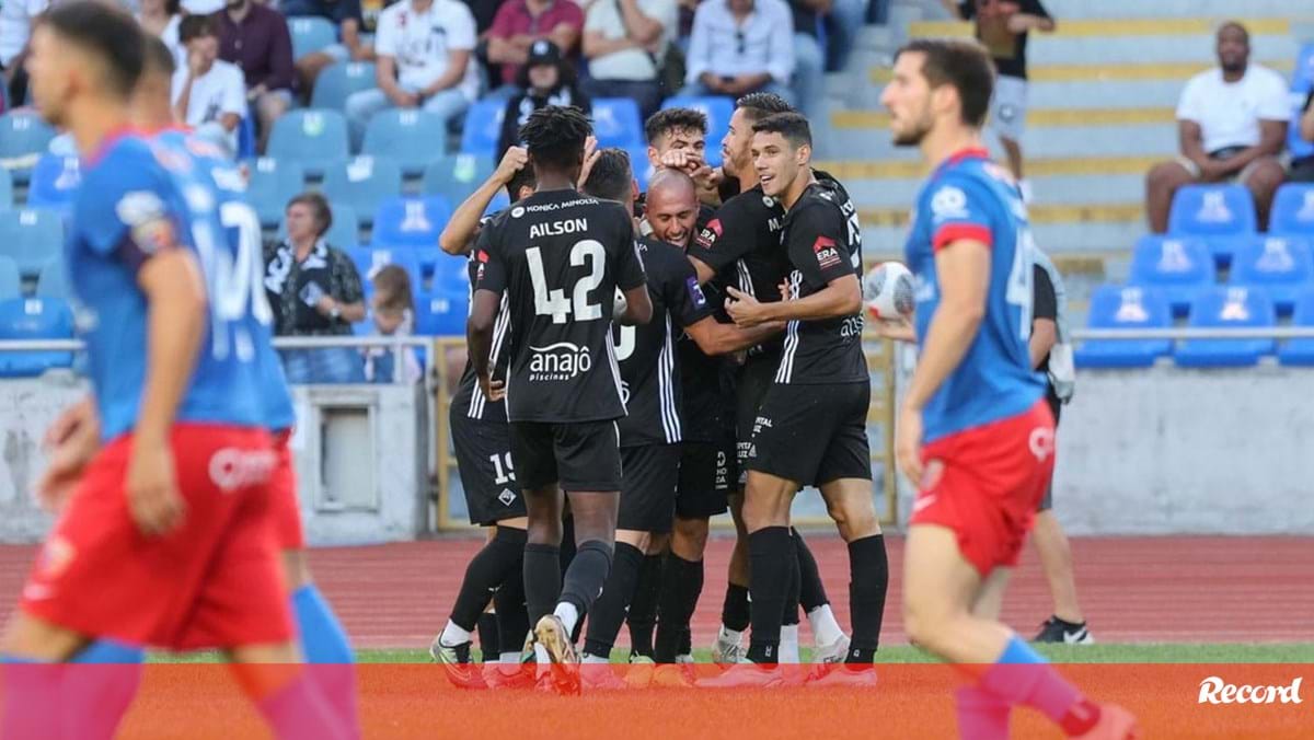 Coimbra: Académica e União reencontram-se após 39 anos para a Taça de  Portugal - Campeão das Províncias