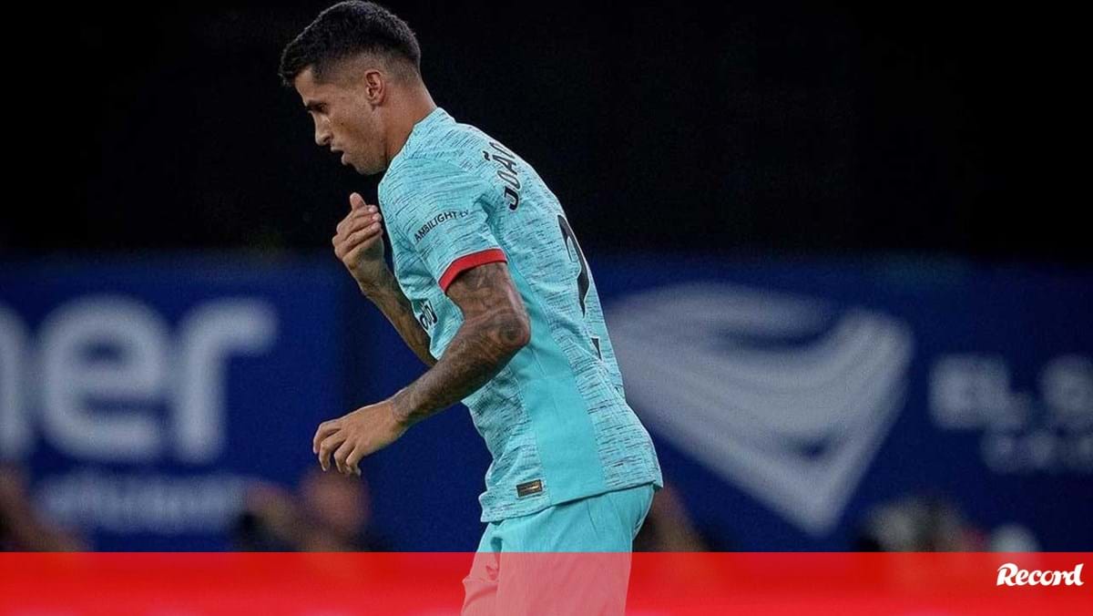 TNT Sports BR on X: NÃO É SEMPRE QUE O BARÇA BATE À PORTA 😅🔵🔴 João  Cancelo exaltou o Manchester City e cravou o time como melhor do mundo, mas  na hora