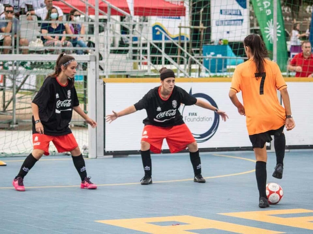 REGRAS DO FUTEBOL DE RUA O JOGO SÓ ACABA QUANDO OS JOGADORES