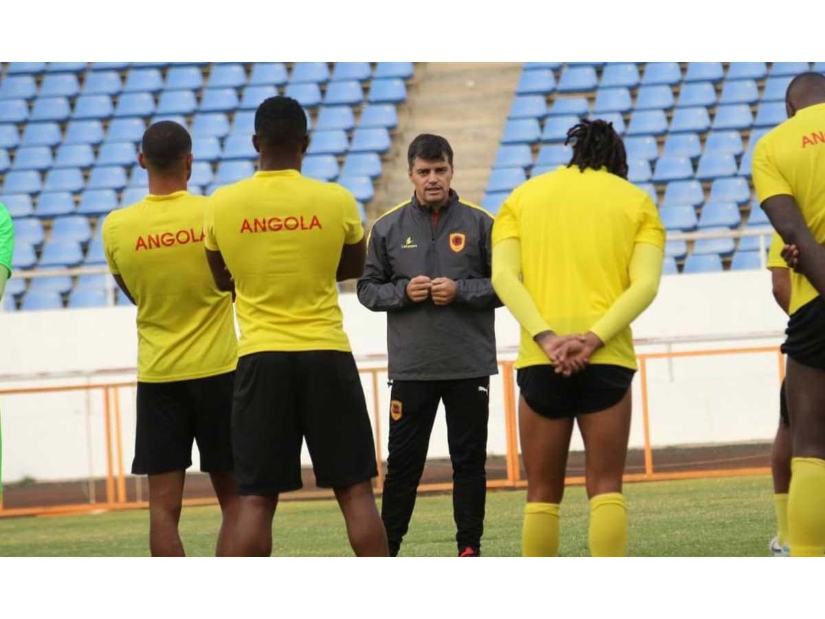 Mundial '23: Seleção nacional de Basquetebol a caminho de Angola