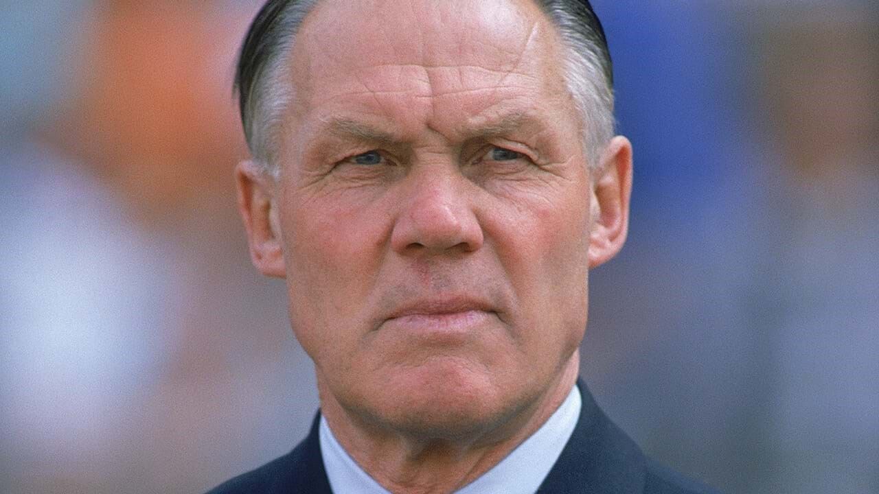 2. Rinus Michels