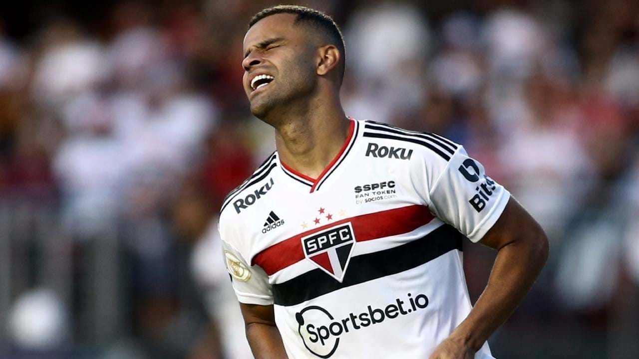 São Paulo vai assumir dívidas pessoais do zagueiro Arboleda Descubra a  emoção de apostar com jogo que dao bonus no cadastro🎽 Descubra o Jogo  Monterrey e suas opções