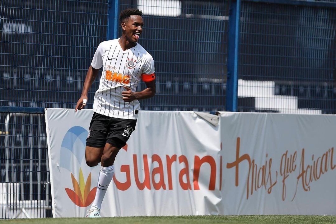 /fotosrecord/Fotos/2-48653619#fa89cfa05fab3a03fe613fe3961d0482 (18977844) (Milenium)