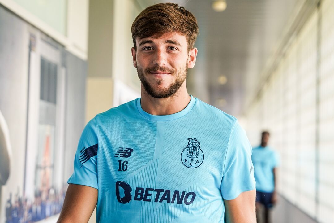 /fotospublicadas/Fotos/2-48610630#3dd561ff662f76558493c0258ebabc11 (19047333) (Milenium)