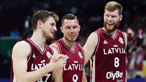 Letónia acaba Mundial de basquetebol no quinto lugar