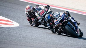 Primeira mulher a vencer corridas de motociclismo em Portugal tem 12 anos