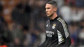 Vlachodimos no Nottingham: Fabrizio Romano avança que há acordo 