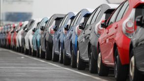 Mercado automóvel nacional cresce 34% até agosto