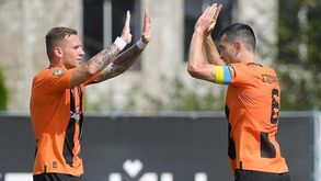 Shakhtar Donetsk goleia lanterna-vermelha Minaj