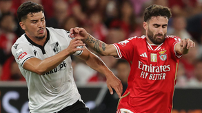 As notas dos jogadores do Benfica frente ao V. Guimarães: Mota abre caminho no sinal vermelho