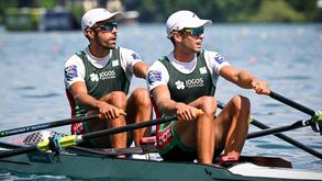 Irmãos Afonso e Dinis Costa nos 'quartos' dos Mundiais de remo em double-scull