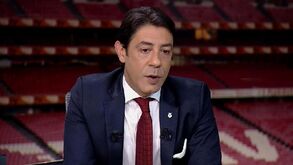 Rui Costa dá explicações sobre o mercado de transferências do Benfica esta semana