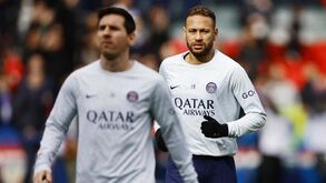 Neymar lamenta 