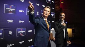 Van Gaal diz que o Mundial'2022 estava feito para Messi ganhar: «Foi premeditado»