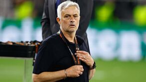 Mourinho: «Se disser o que penso do Sevilha-Roma vou ser suspenso por dez jogos»