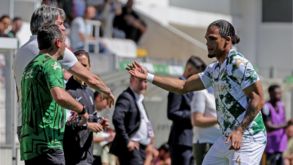 Rafael Santos perde espaço