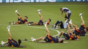Seleção espanhola já está na Geórgia mas as chuteiras... ficaram todas em Madrid