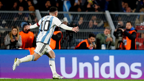 Argentina entra com o pé esquerdo de Messi na qualificação para o Mundial'2026