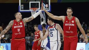 Histórico: Alemanha surpreende EUA e apura-se para a final do Mundial de basquetebol
