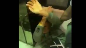 Bernard Tomic agredido ao soco e ao pontapé por dois homens na rua 