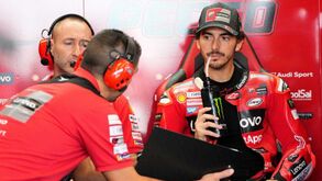 Bagnaia: «Sinto que preciso de uma cerveja»