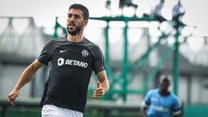 Paulinho continua de pé quente e Sporting goleia Mafra em jogo de preparação