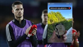 Weigl recebe medalha de campeão e agradece: «Obrigado, Benfica»