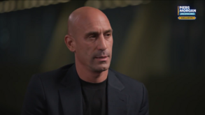 Luis Rubiales anuncia demissão da Federação Espanhola de Futebol