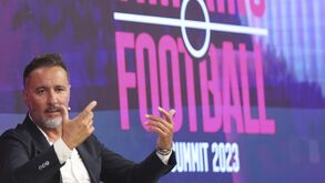 Da 'falta de educação' ao 'estômago' que é preciso ter para treinar no Brasil: declarações de Vítor Pereira geram indignação