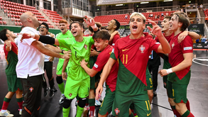 Ministra Adjunta e dos Assuntos Parlamentares felicita seleção sub-19 de futsal