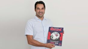 Jogar na Liga Record é sagrado para Miguel Garcia: «Eu, o meu pai e irmão andávamos no despique para ver quem fazia mais pontos»