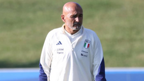 Campeã Itália joga uma final frente à Ucrânia