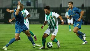João Graça agarra lugar no meio-campo do Rio Ave