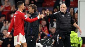Ex-adjunto explica frustrações de Ronaldo no Man. United: «Ele queria olhar para trás e dizer 'uau, fui bem sucedido'»