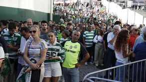 De torniquetes avariados a portas de seguranças fechadas: APDA dá resposta às denúncias de falhas em Alvalade