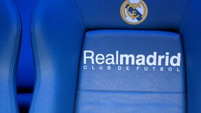 Quatro jogadores da formação do Real Madrid detidos por gravarem e partilharem vídeo sexual de uma menor