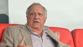 Milhões de Alex convencem Rui Fontes