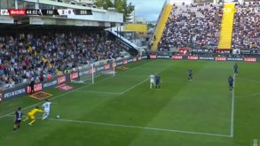 Farense-Sp. Braga: Rui Costa aproveitou erro de Matheus para fazer o 2-0