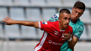 A crónica do Santa Clara-Penafiel, 0-0: Empate certo em embate para duros