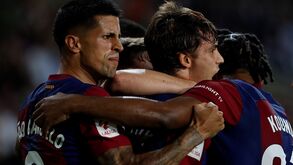 A crónica do Barcelona-Betis, 5-0: João rima com magia