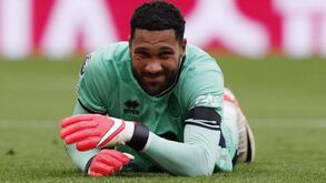 Guarda-redes do Sheffield United alvo de insultos racistas