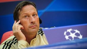 Titularidade na baliza, substituição de Di María e ambição na Champions: tudo o que disse Roger Schmidt