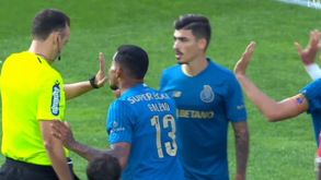 Iturralde González atento aos lances da 5ª jornada: Especialmente o penálti contra o FC Porto