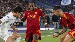 Renato Sanches volta aos golos 10 meses depois... com um belo golpe de cabeça