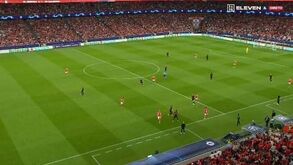Erro de Morato e Salzburgo a aumentar assim a vantagem frente ao Benfica