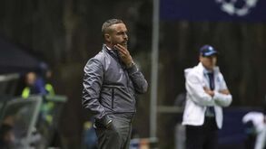 Artur Jorge: «Quem acredita menos em nós pensaria que seria bem mais fácil para o Nápoles...»