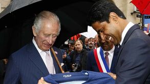 Presidente do PSG encontra-se com Rei Carlos III: «Uma honra e um privilégio»