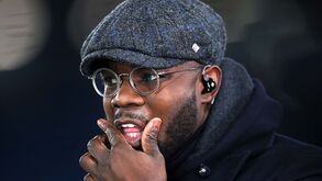 Micah Richards lembra o dia que se lesionou... no ato sexual