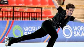 Pedro Walgode campeão do mundo de patinagem artística na prova de solo dance